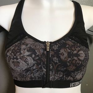 VS Front-close Sports Bra